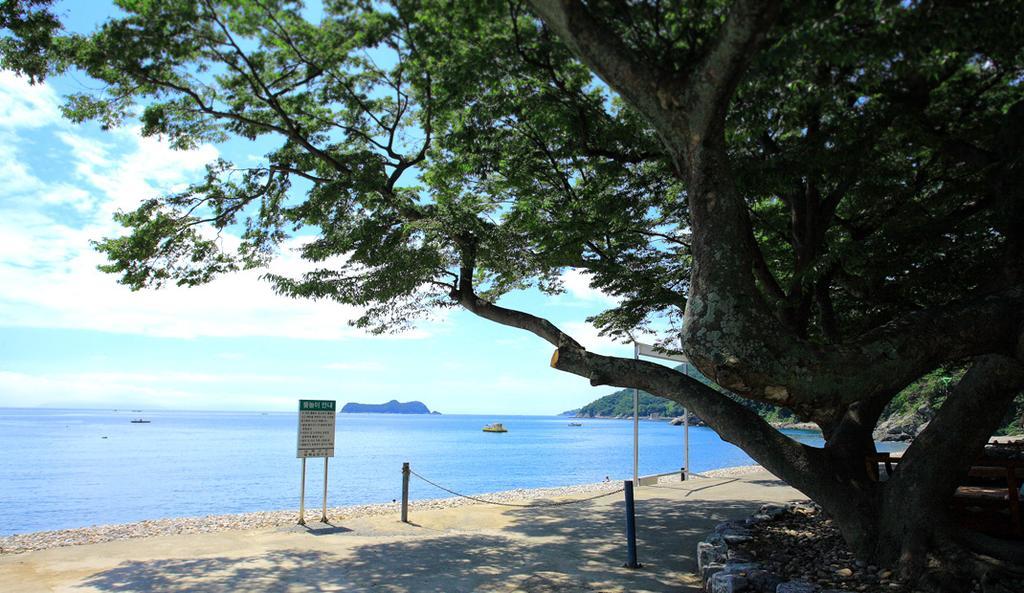 Holiday home Pinky Marine Namhae