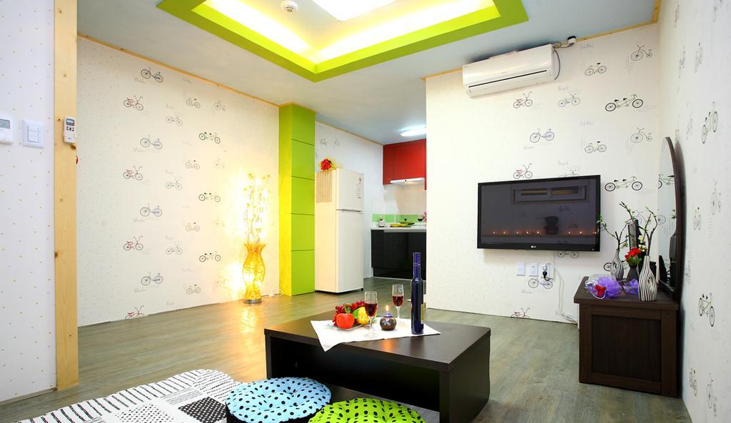 Holiday home Pinky Marine *