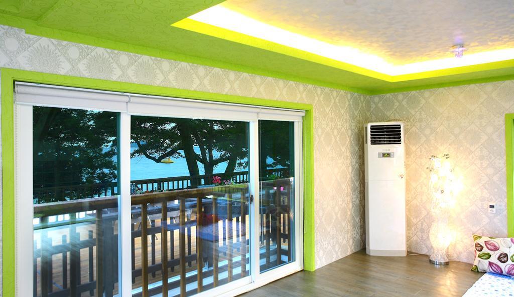Holiday home Pinky Marine Namhae