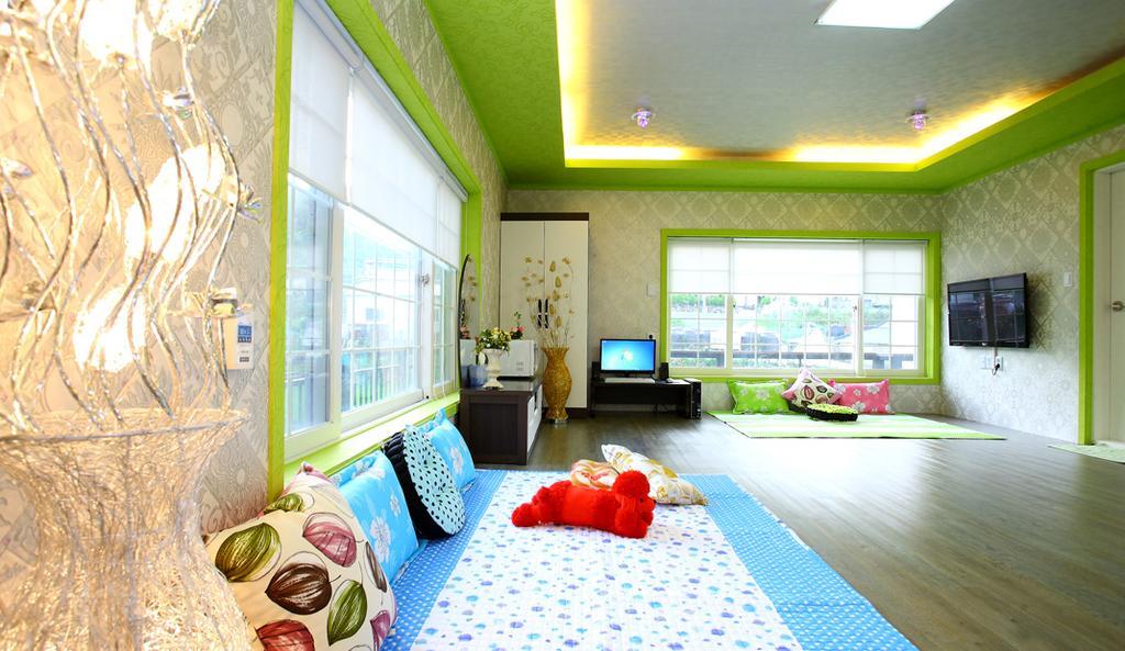 Pinky Marine Namhae